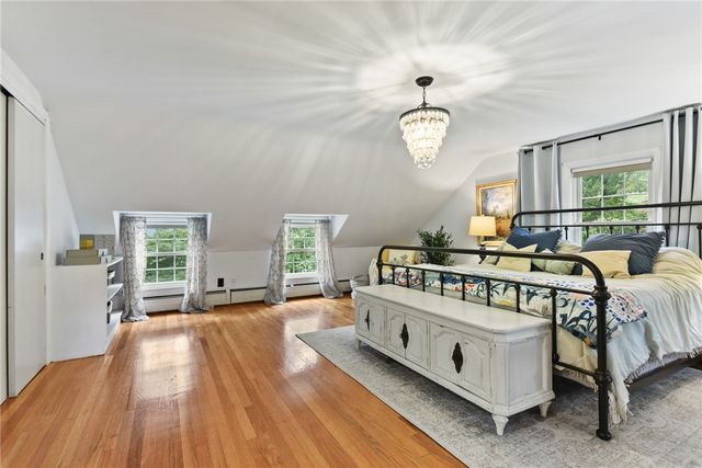 232 Bayview Avenue, Warwick, RI 02818