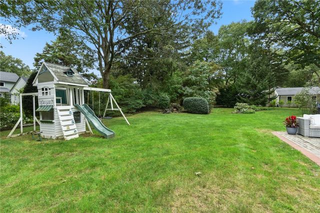 232 Bayview Avenue, Warwick, RI 02818