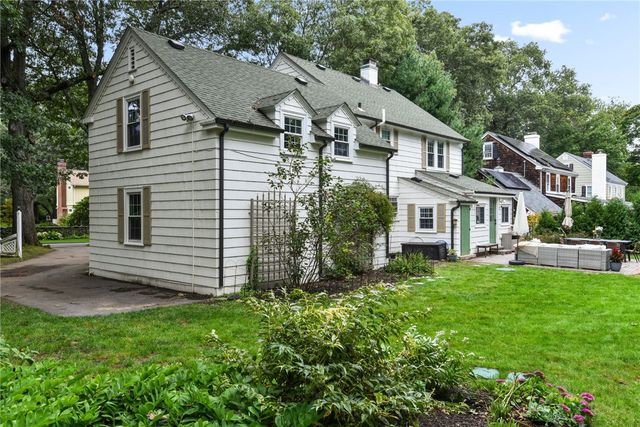 232 Bayview Avenue, Warwick, RI 02818