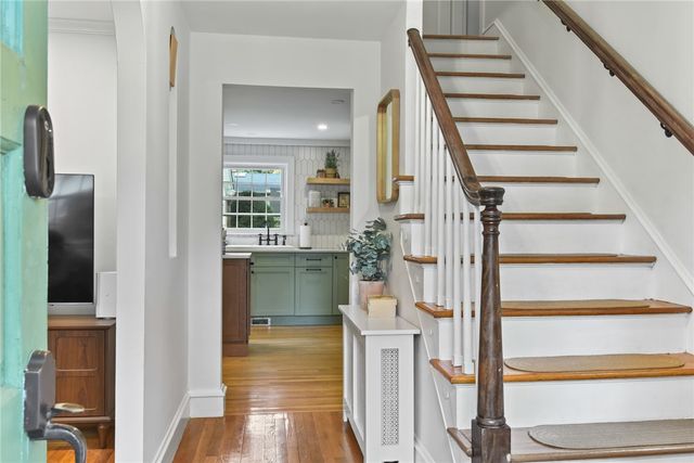 232 Bayview Avenue, Warwick, RI 02818