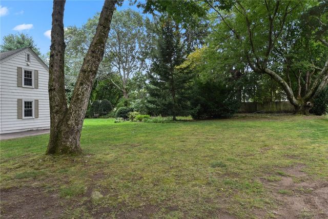 232 Bayview Avenue, Warwick, RI 02818