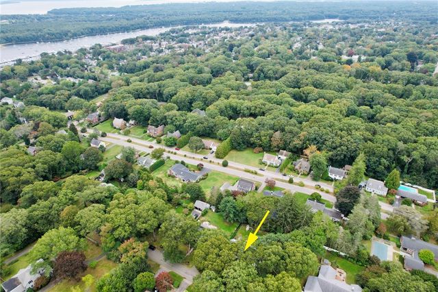 232 Bayview Avenue, Warwick, RI 02818