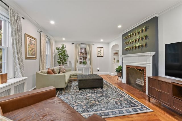 232 Bayview Avenue, Warwick, RI 02818