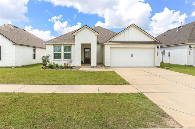 3135 Ravenwood Street, Lake Charles, LA 70607
