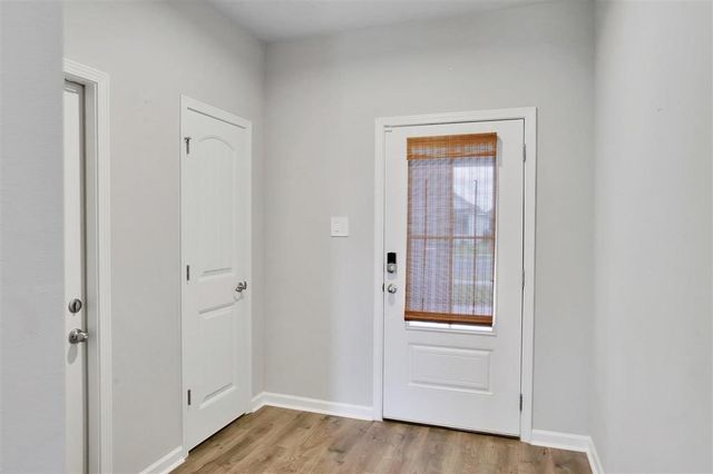 3135 Ravenwood Street, Lake Charles, LA 70607