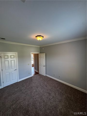 717 Greenbriar, Northport, AL 35473