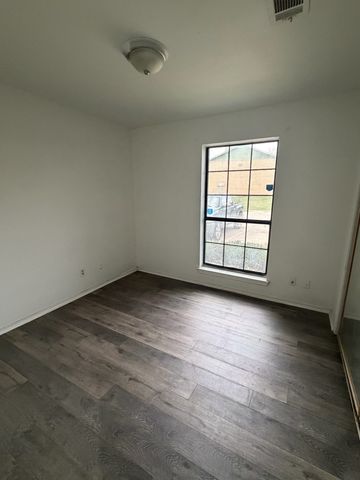 5901 Lake Hubbard Parkway, Garland, TX 75043