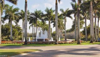 2738 Tiburon BLVD E B403, Naples, FL 34109