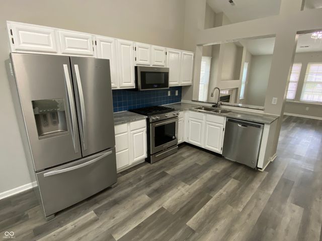 8457 Traders Court, Fishers, IN 46038