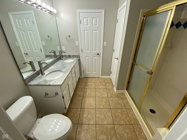 8457 Traders Court, Fishers, IN 46038