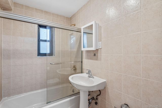102-55 67th Road 2V, Forest Hills, NY 11375