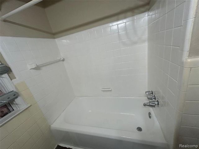 16824 Rutherford Street, Detroit, MI 48235
