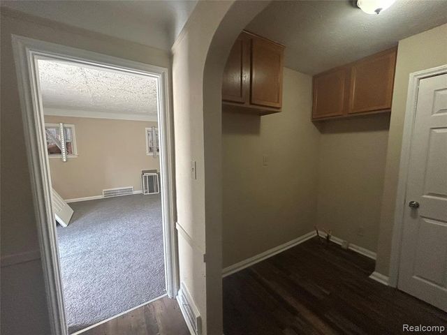 16824 Rutherford Street, Detroit, MI 48235
