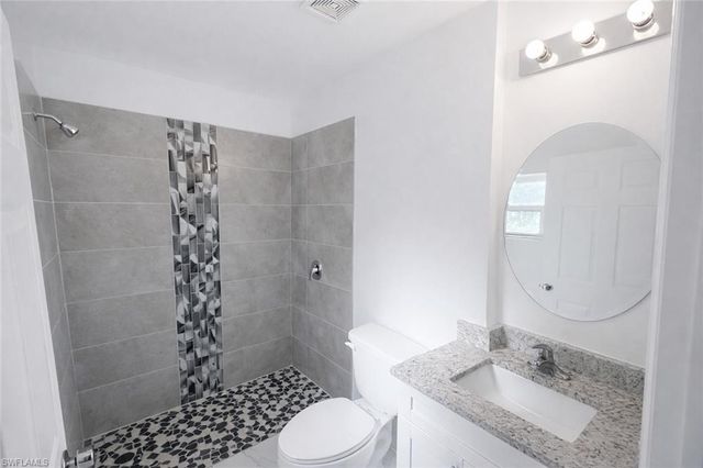 2517 56th ST SW, Lehigh Acres, FL 33976