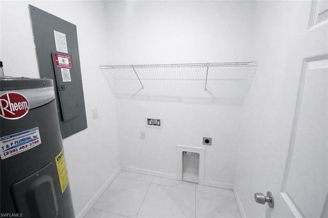 2517 56th ST SW, Lehigh Acres, FL 33976