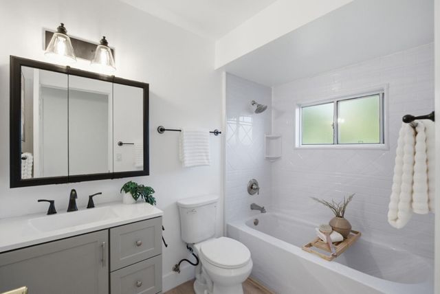 6088 Knoll Park Court, San Jose, CA 95120