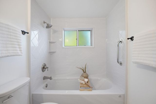 6088 Knoll Park Court, San Jose, CA 95120