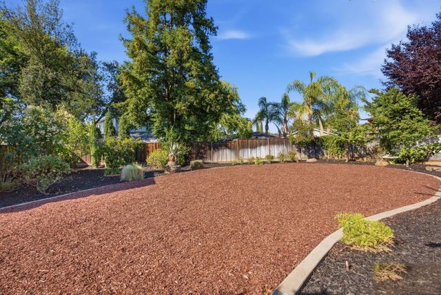 6088 Knoll Park Court, San Jose, CA 95120
