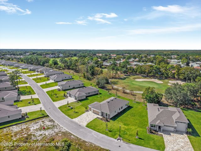 9253 PLAYERS Drive, Weeki Wachee, FL 34613