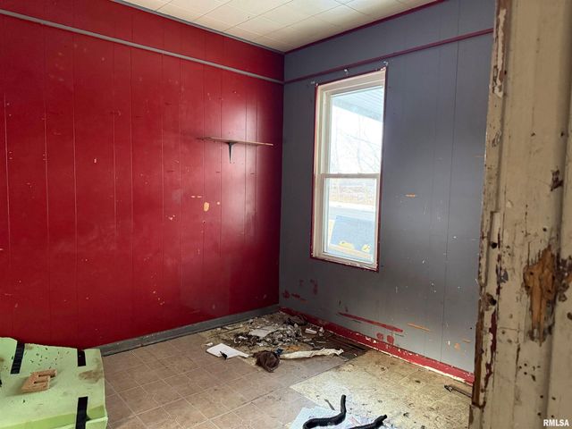 7105 S DEPOT Street, Bartonville, IL 61607