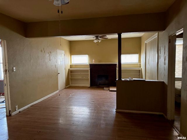 7105 S DEPOT Street, Bartonville, IL 61607