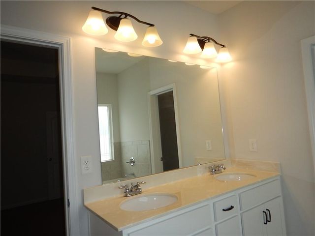 720 Country Ridge Drive, Hoschton, GA 30548