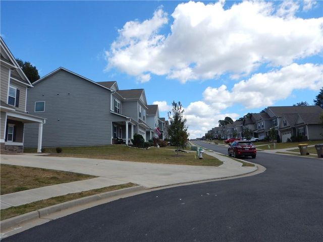 720 Country Ridge Drive, Hoschton, GA 30548