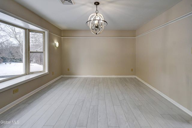 179 Steadwell Road, Amsterdam, NY 12010