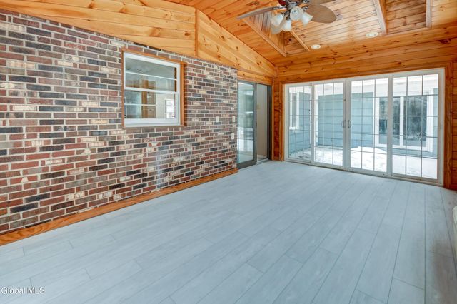 179 Steadwell Road, Amsterdam, NY 12010