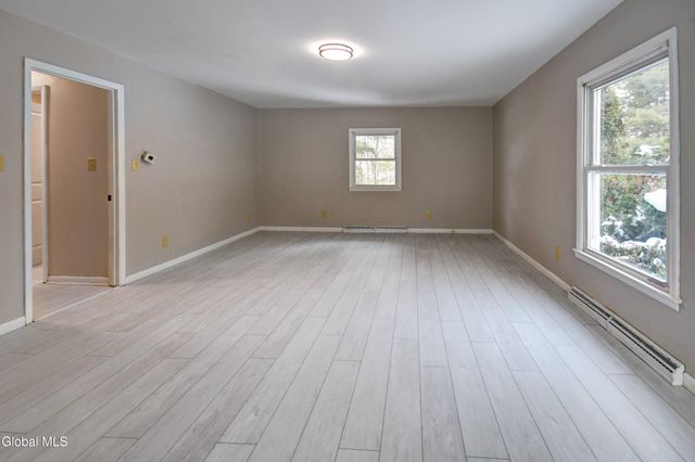 179 Steadwell Road, Amsterdam, NY 12010