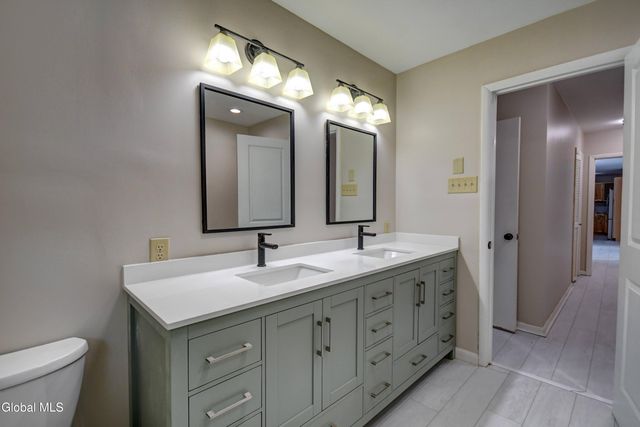 179 Steadwell Road, Amsterdam, NY 12010