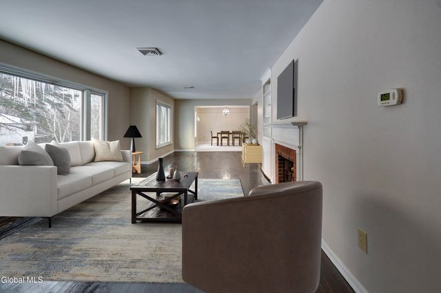 179 Steadwell Road, Amsterdam, NY 12010