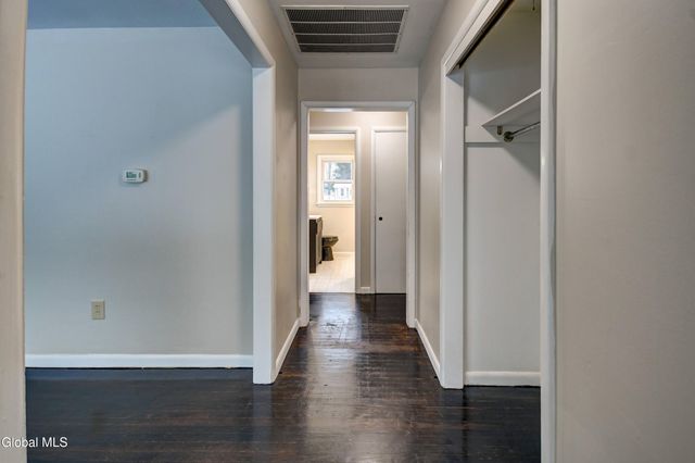 179 Steadwell Road, Amsterdam, NY 12010