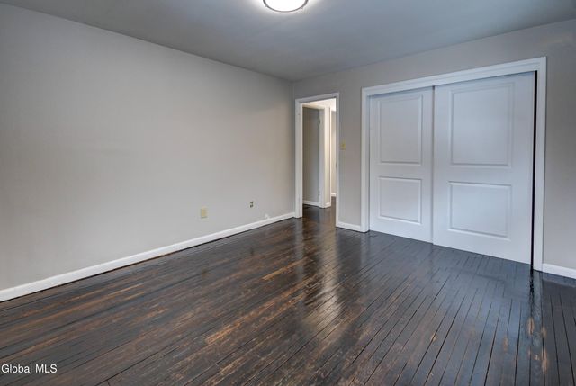 179 Steadwell Road, Amsterdam, NY 12010