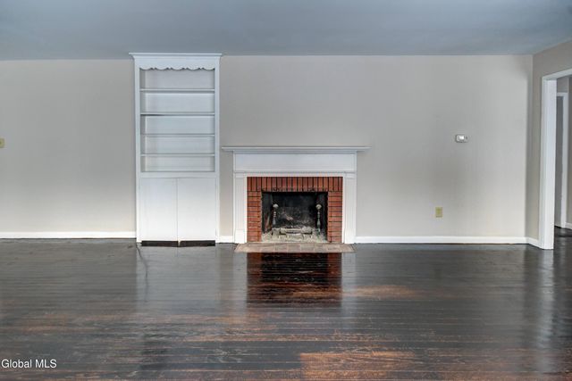 179 Steadwell Road, Amsterdam, NY 12010