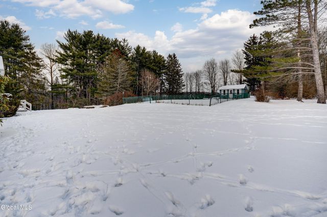 179 Steadwell Road, Amsterdam, NY 12010