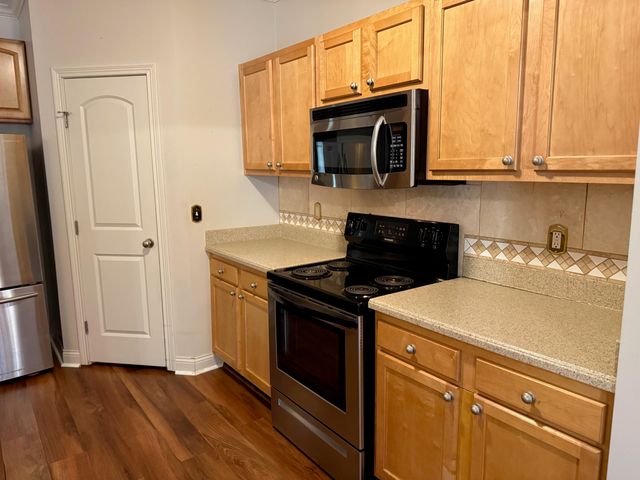 1861 Quarry Oaks Drive, Florence, KY 41042