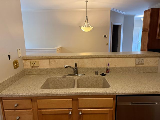 1861 Quarry Oaks Drive, Florence, KY 41042