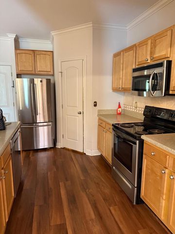 1861 Quarry Oaks Drive, Florence, KY 41042