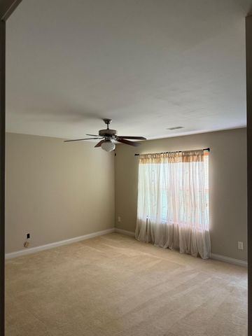 1861 Quarry Oaks Drive, Florence, KY 41042