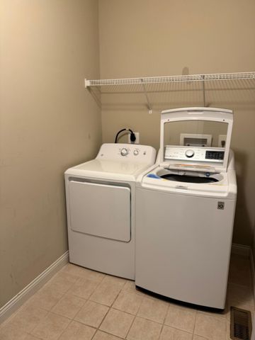 1861 Quarry Oaks Drive, Florence, KY 41042