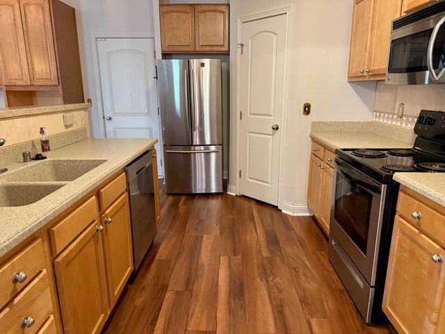 1861 Quarry Oaks Drive, Florence, KY 41042