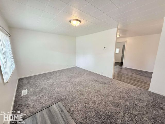 1833 Owosso Avenue, Owosso, MI 48867