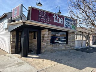 1010 W Broadway Street, Bradley, IL 60915