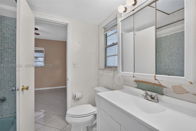 2551 W Golf Blvd 101, Pompano Beach, FL 33064