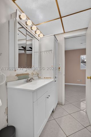 2551 W Golf Blvd 101, Pompano Beach, FL 33064