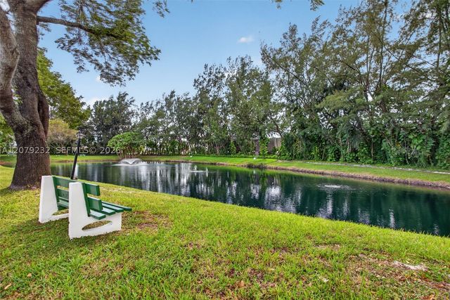 2551 W Golf Blvd 101, Pompano Beach, FL 33064