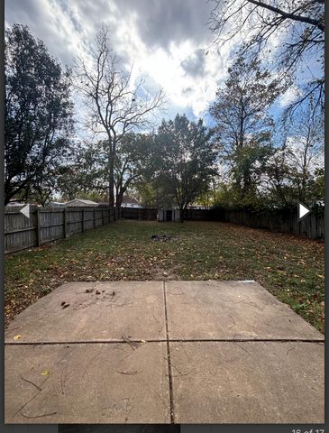 2124 West Calhoun Street, Springfield, MO 65802