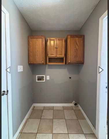 2124 West Calhoun Street, Springfield, MO 65802