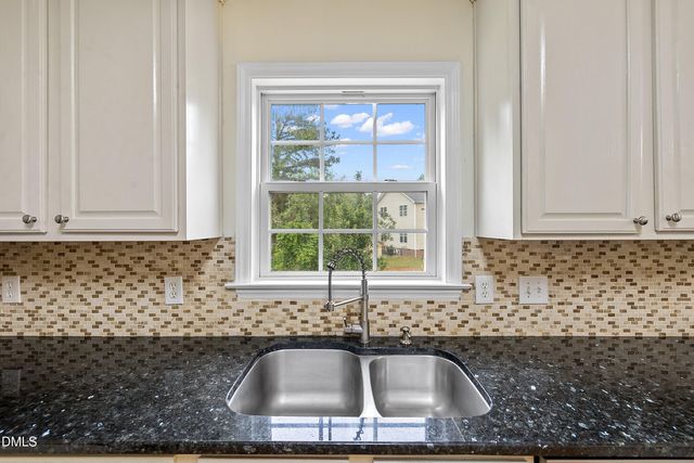 1002 Chickering Court, Apex, NC 27502